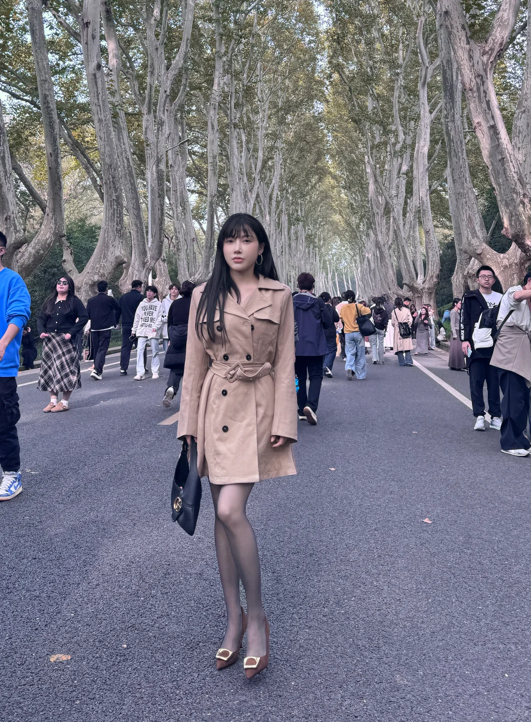 南京梧桐大道 人真美