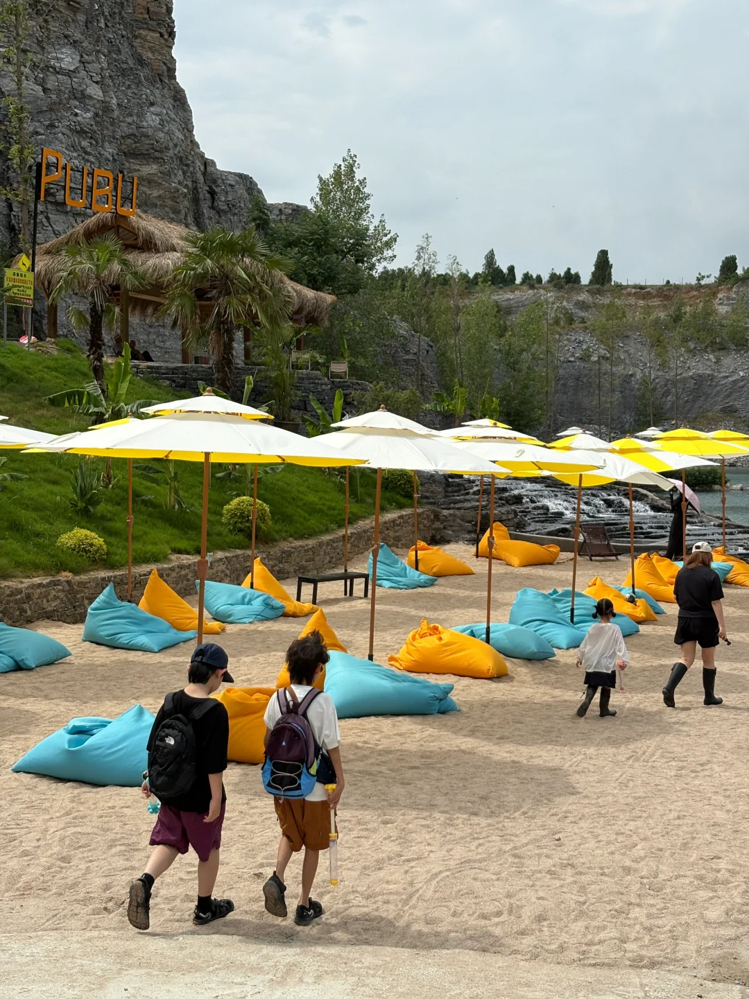 不在安吉 在徐州🏖️新晋遛娃胜地—蓝湖瀑布