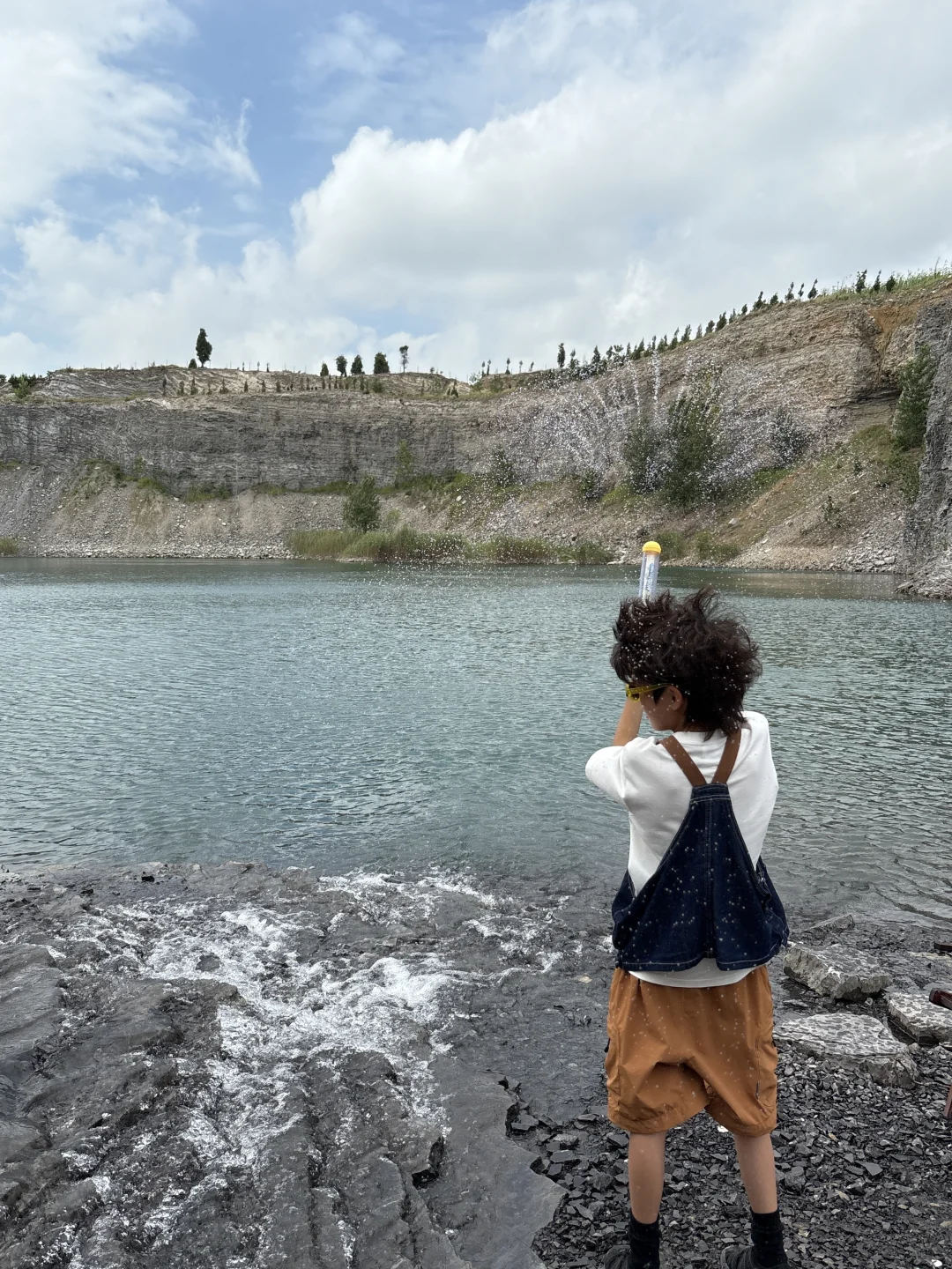 不在安吉 在徐州🏖️新晋遛娃胜地—蓝湖瀑布