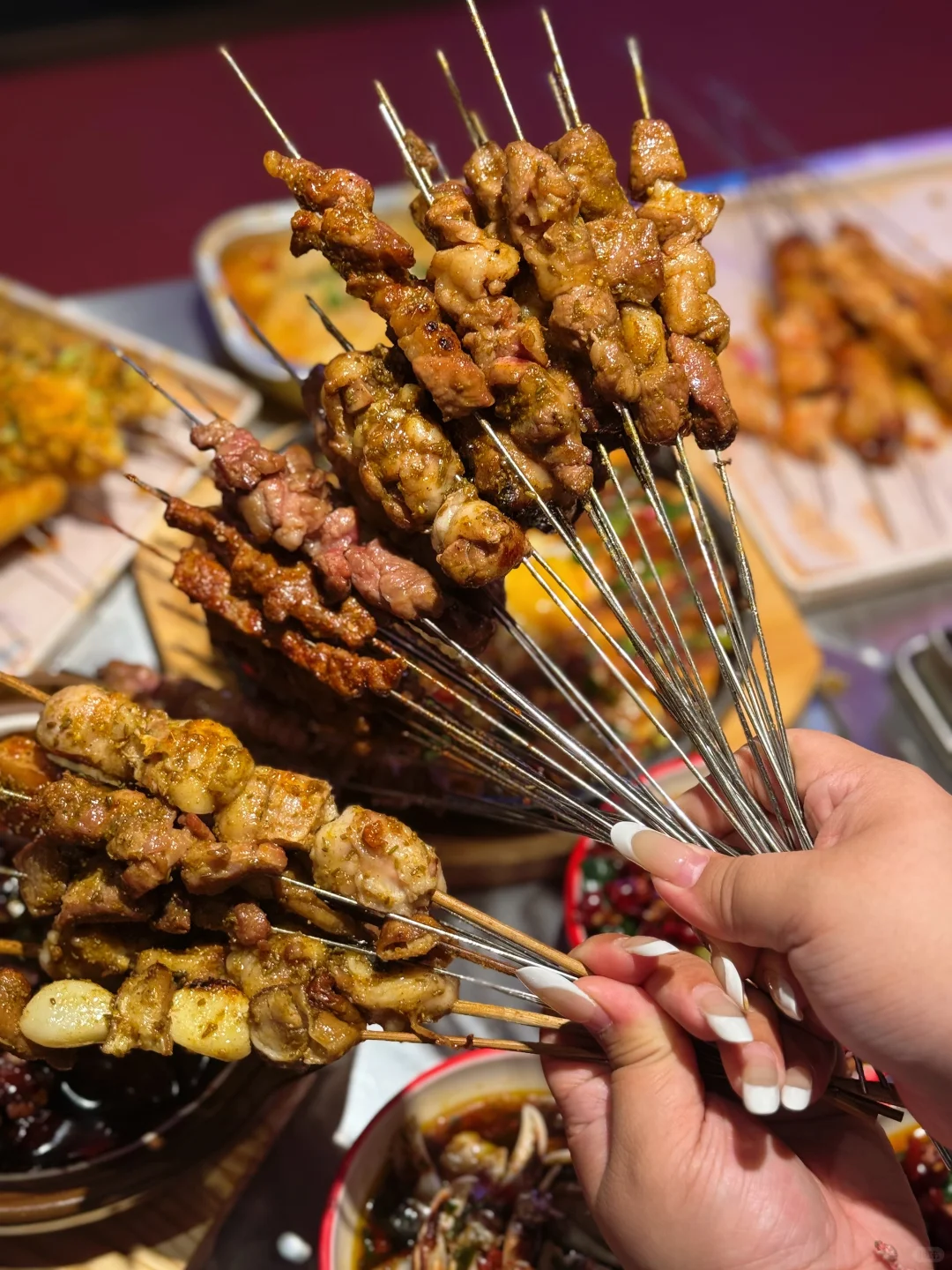 不敢想象吃了这口烧烤会有多快乐