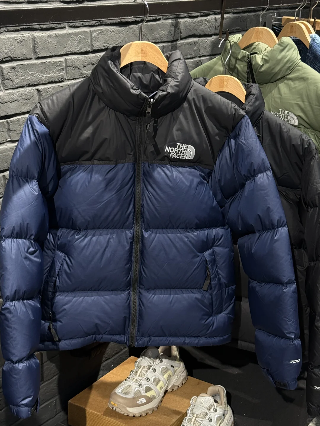 苏州中心北面 ICON 1996羽绒服 实拍