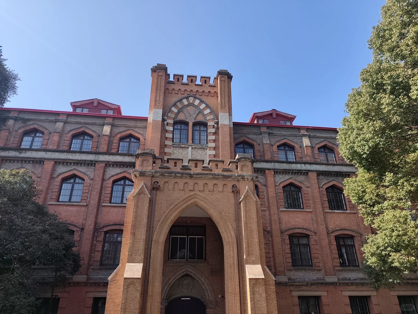 周末，来看下苏州大学