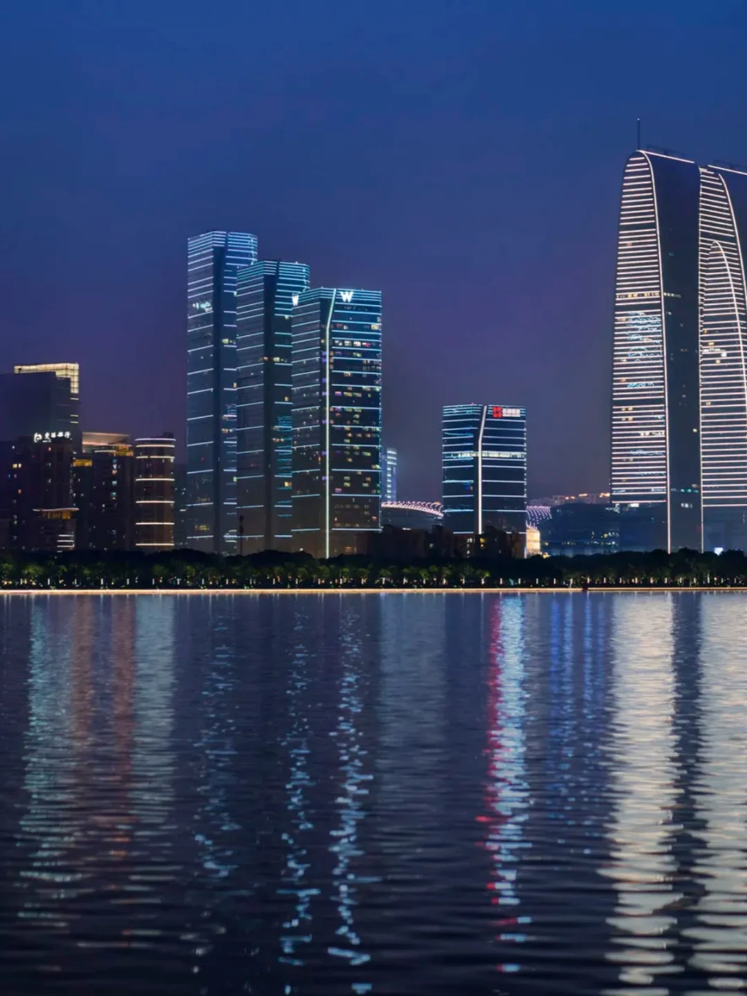 有人要去苏州吗？诚心转苏州 W 酒店含早