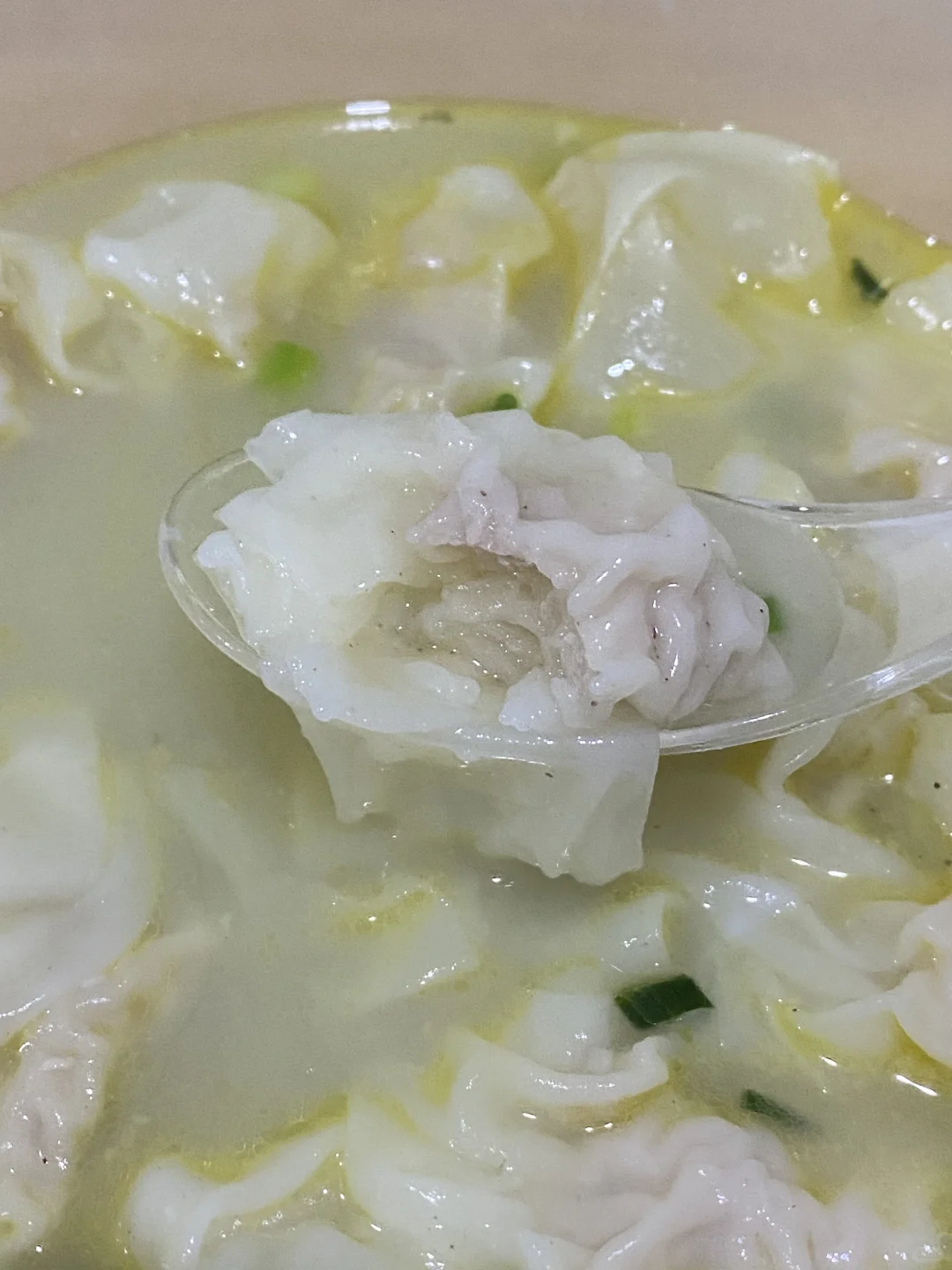 南京 翡翠馄饨 9.9r