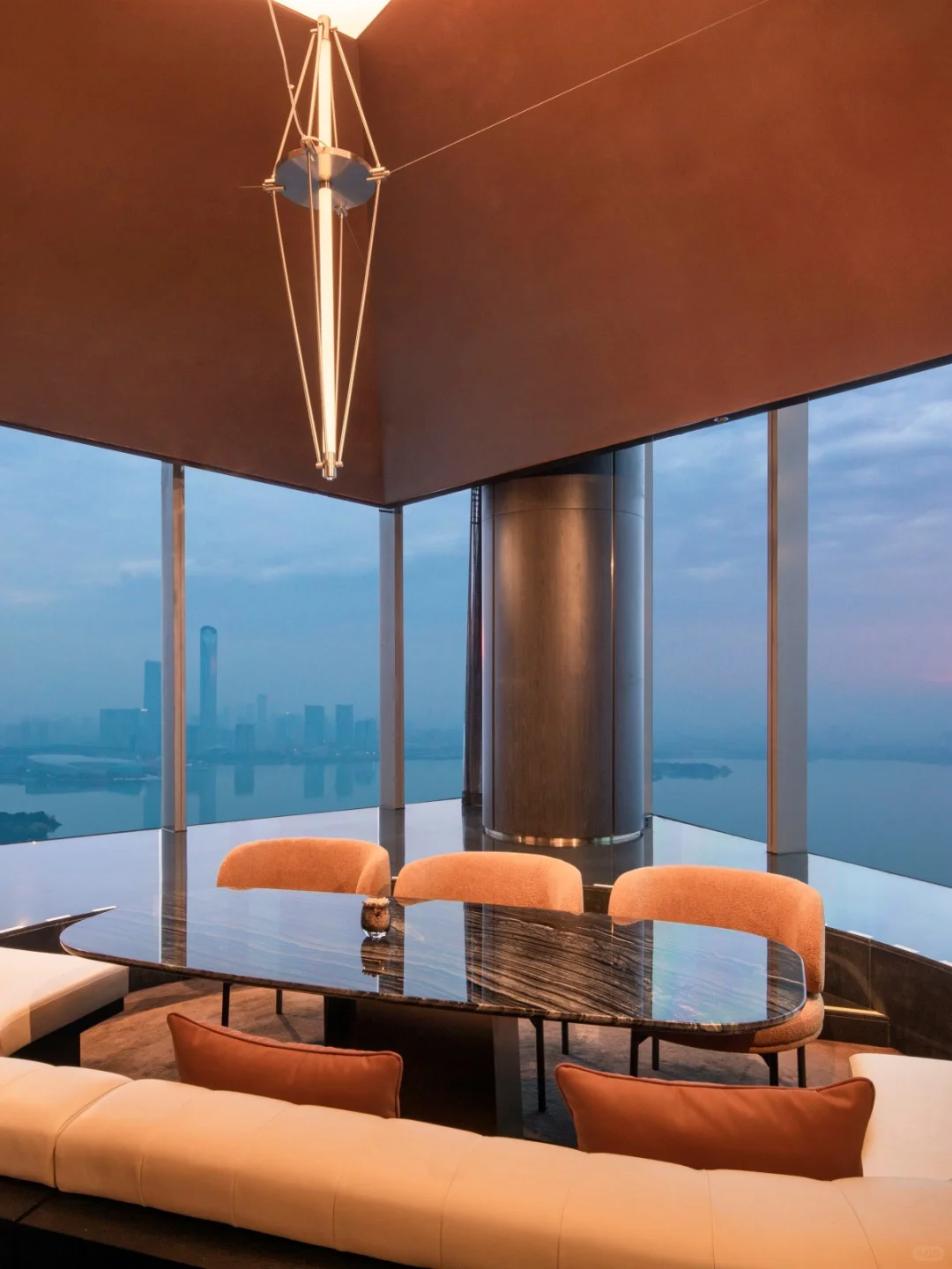 有人要去苏州吗？诚心转苏州 W 酒店含早