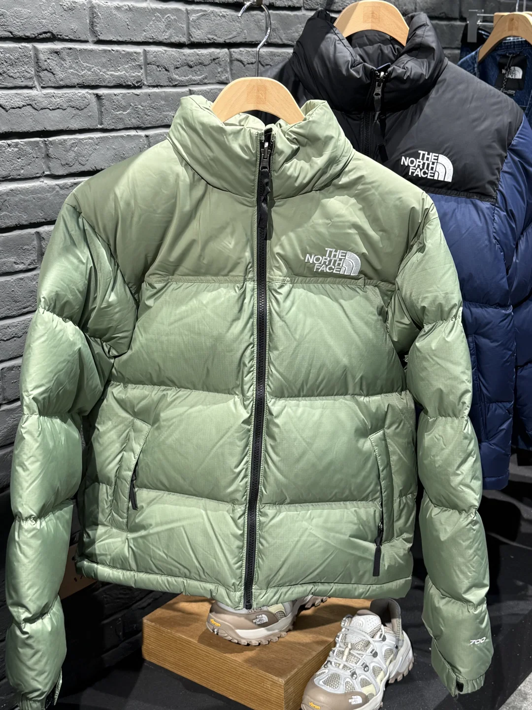 苏州中心北面 ICON 1996羽绒服 实拍