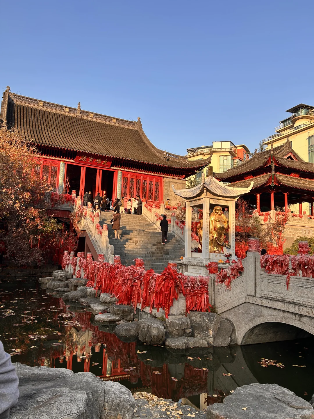 南京毗卢寺：喧嚣闹市中穿越时空的禅境