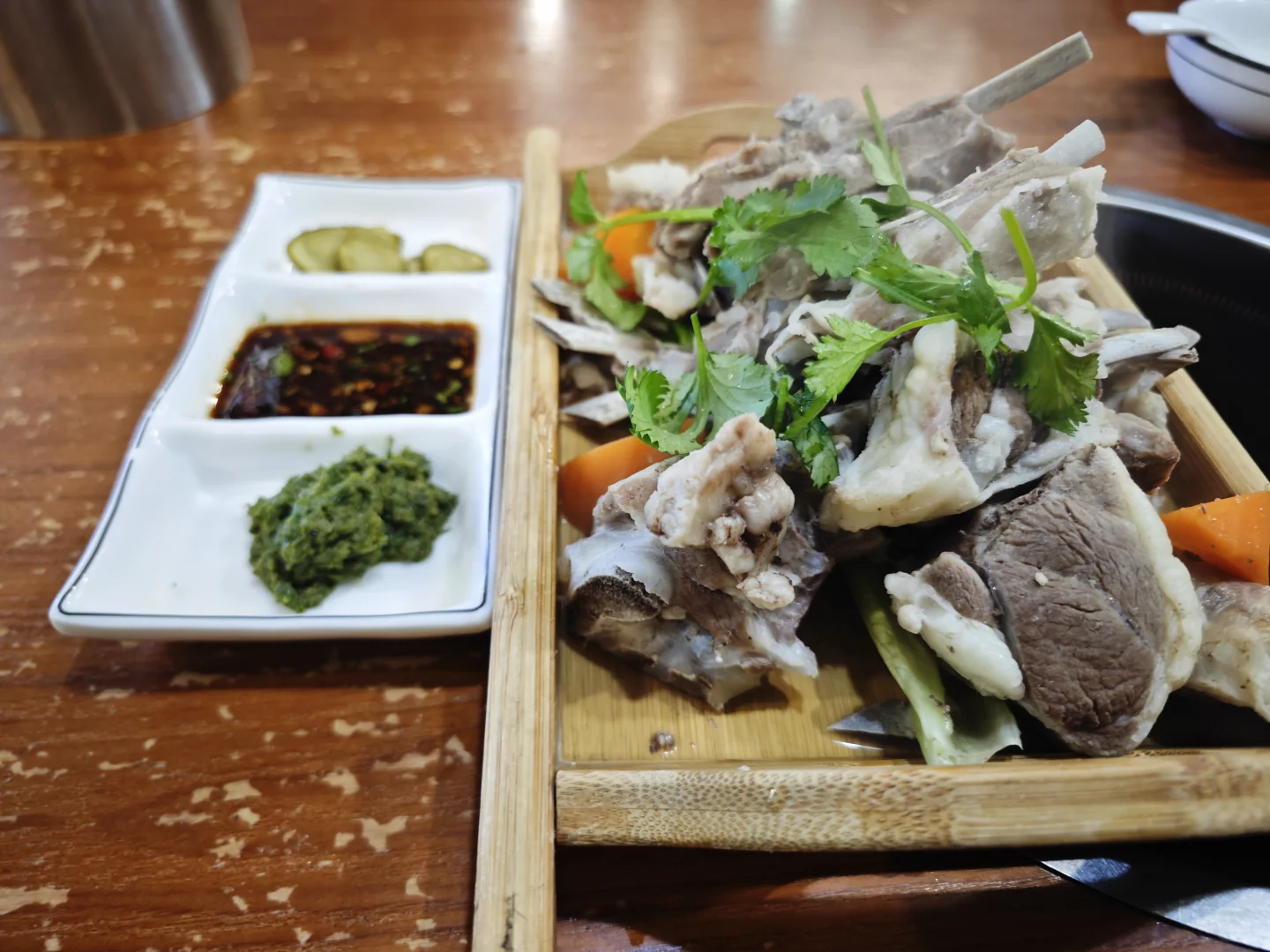 南京吃羊肉推荐蒙吉源很新鲜！