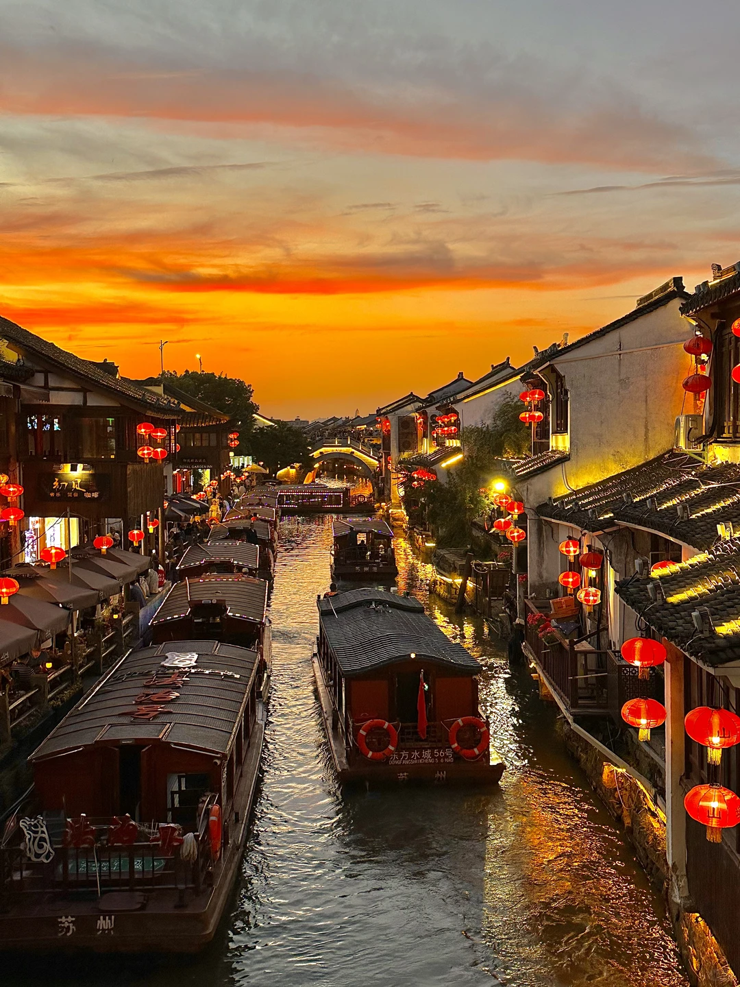 以为乌镇很美了，直到我去了苏州。。。