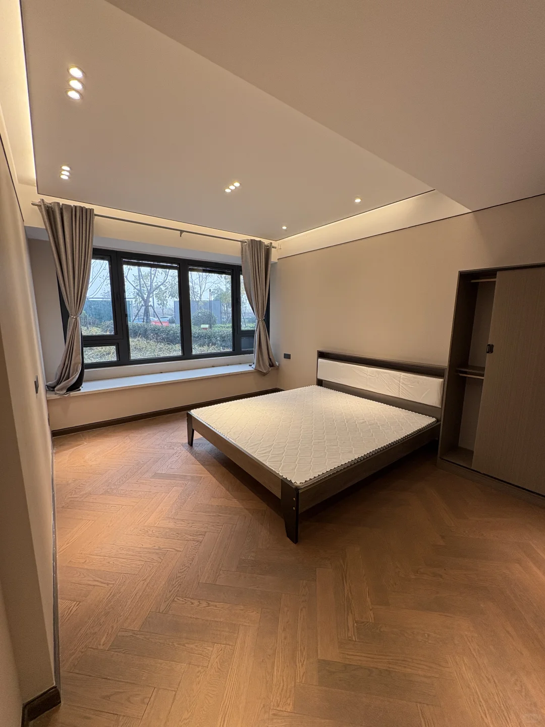 南京租房｜让我骑🚴30分钟也要拍的🏠能月付