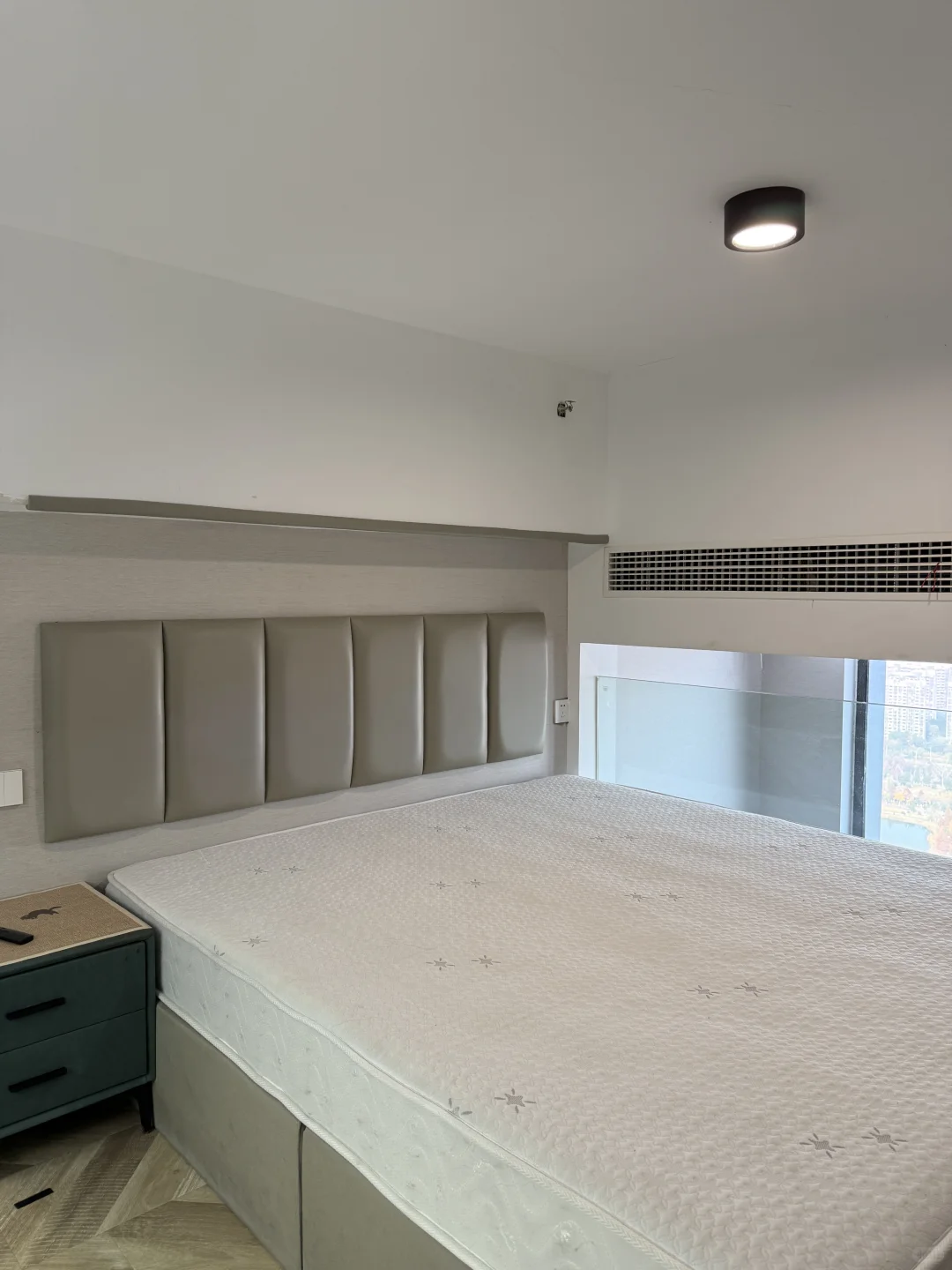 南京栖霞仙林湖地铁站简约风loft❗️❗️❗️