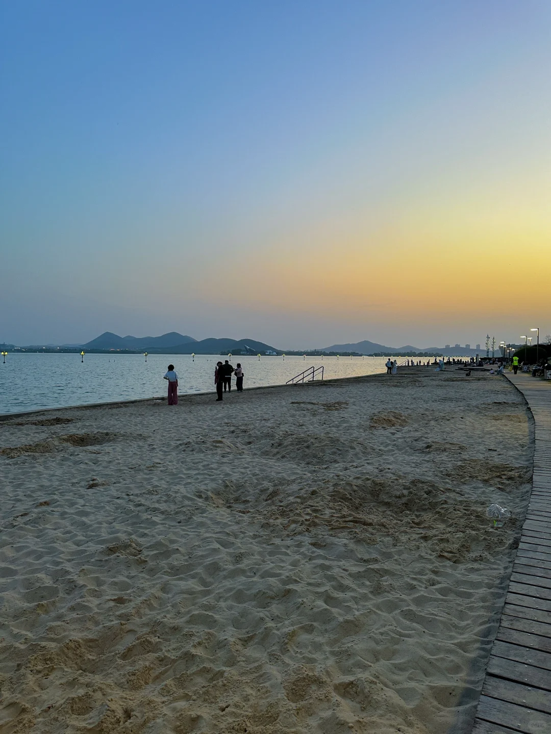 徐州是一场巨大的lalaland。。。