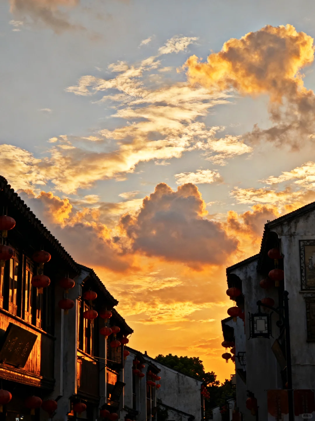 山塘街晚霞：谋杀我手机内存的真凶找到了！