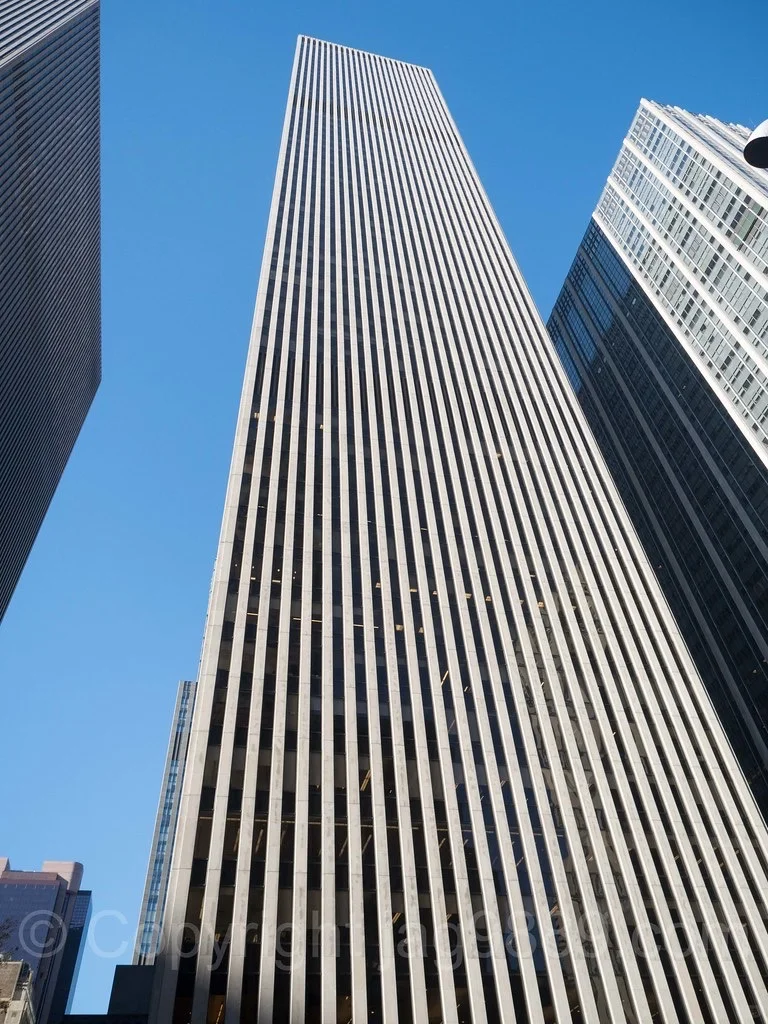 国内最高级的楼大概就是南京金融城了吧