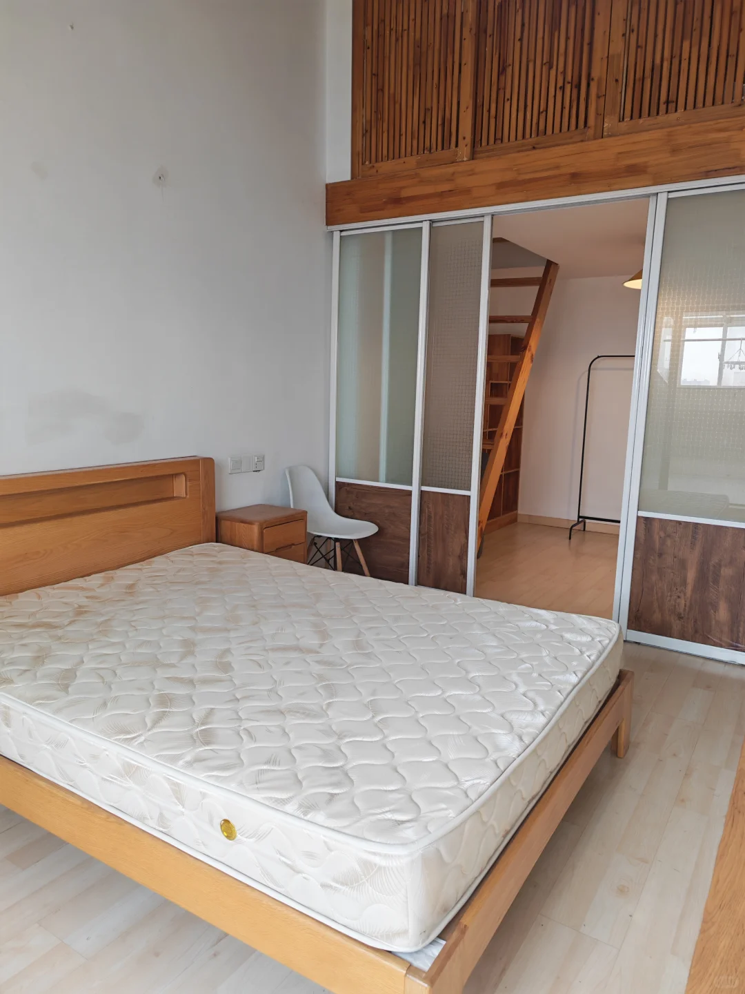 南京南站 电梯精装两房