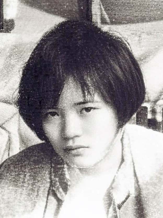 残暴日军扑来，她拔刀反抗，留下37处刀疤