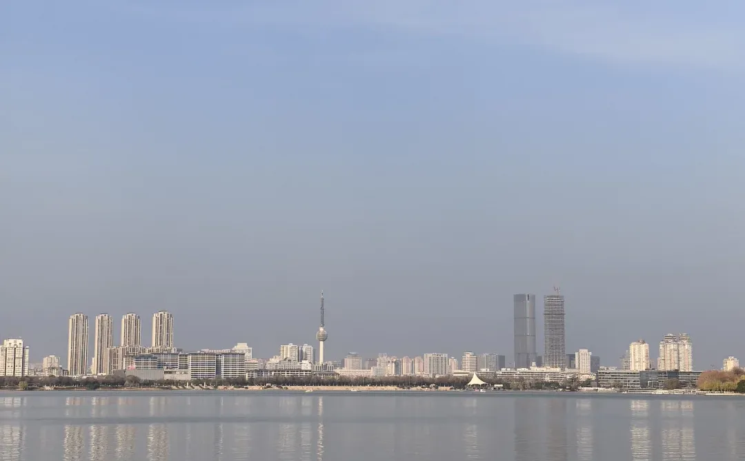 徐州云龙湖东岸