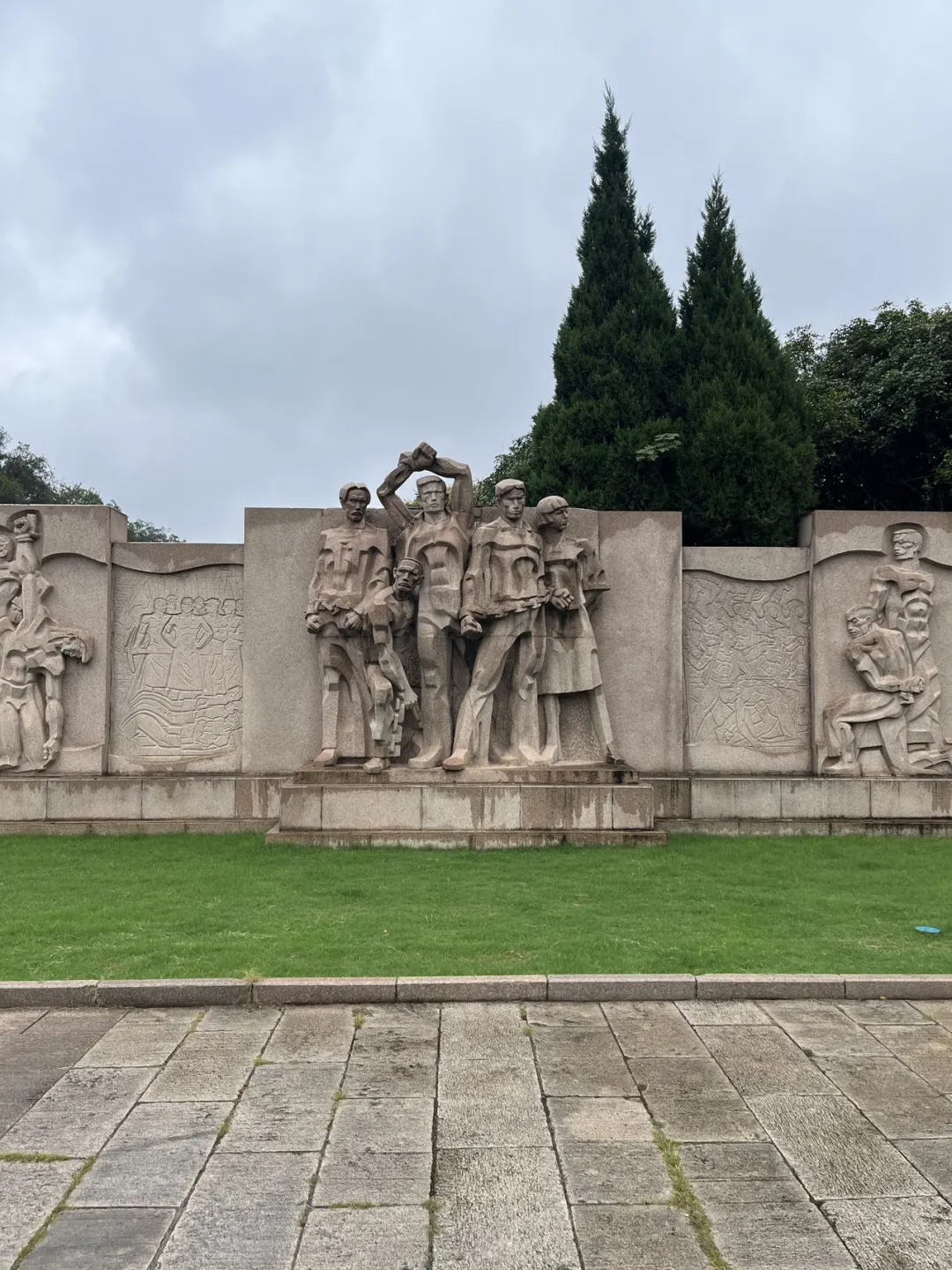 在南京雨花台看到的一幕……