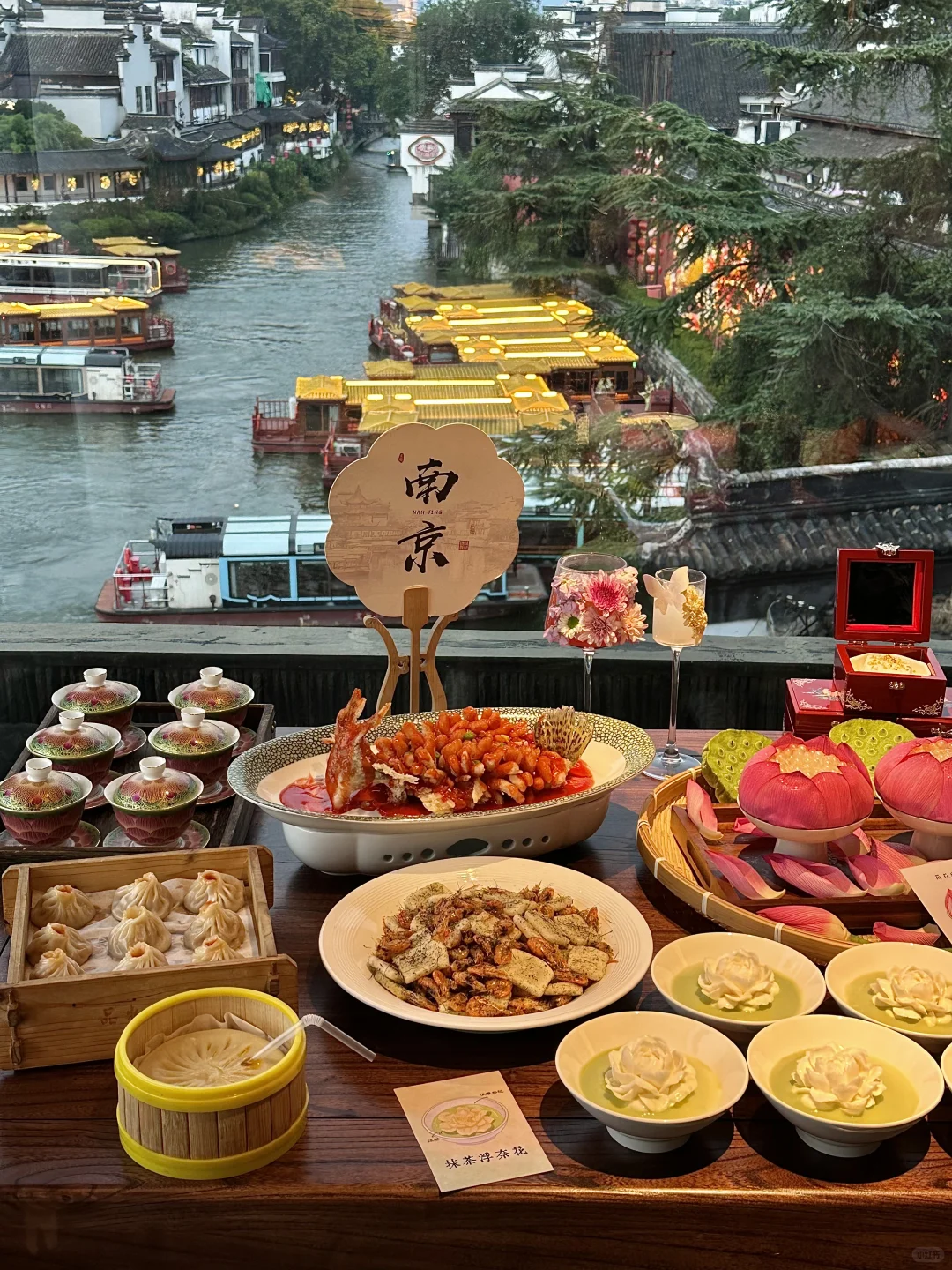 （南京夫子庙) 花的最值的一笔钱。。。