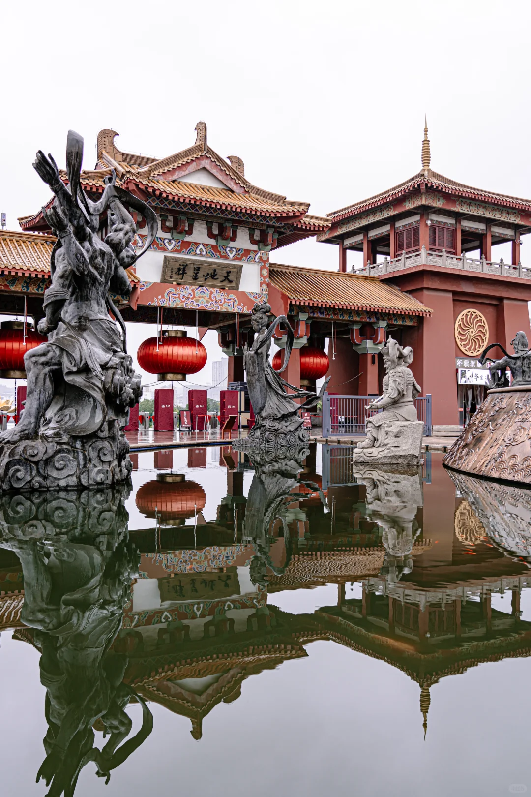 这还是宝莲寺嘛！！