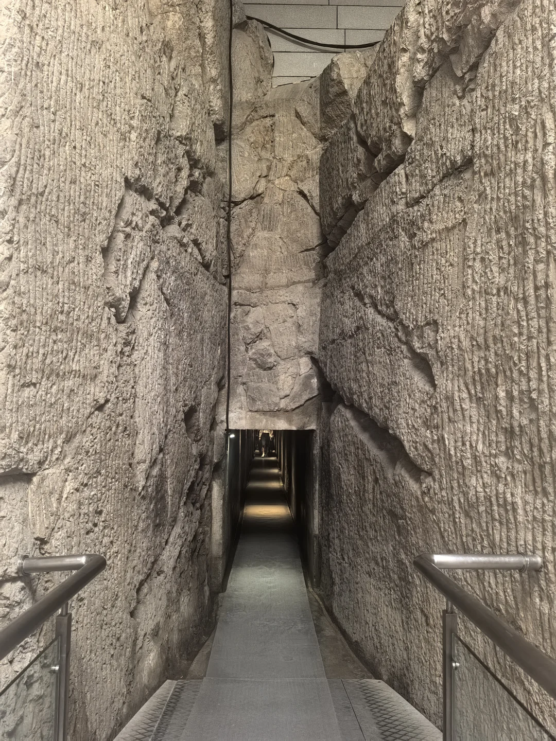 下墓记｜徐州.龟山汉墓（国四）