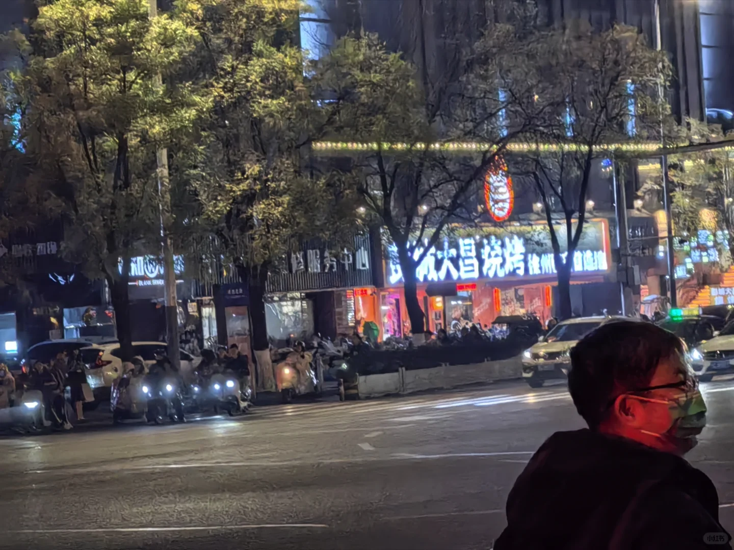 有一张是早上5点拍的猜猜是哪一张