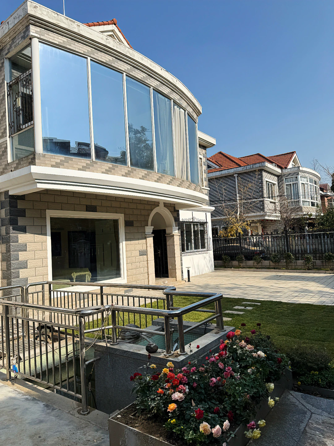 个人转租 雨花区一室一厅带燃气 1400/月