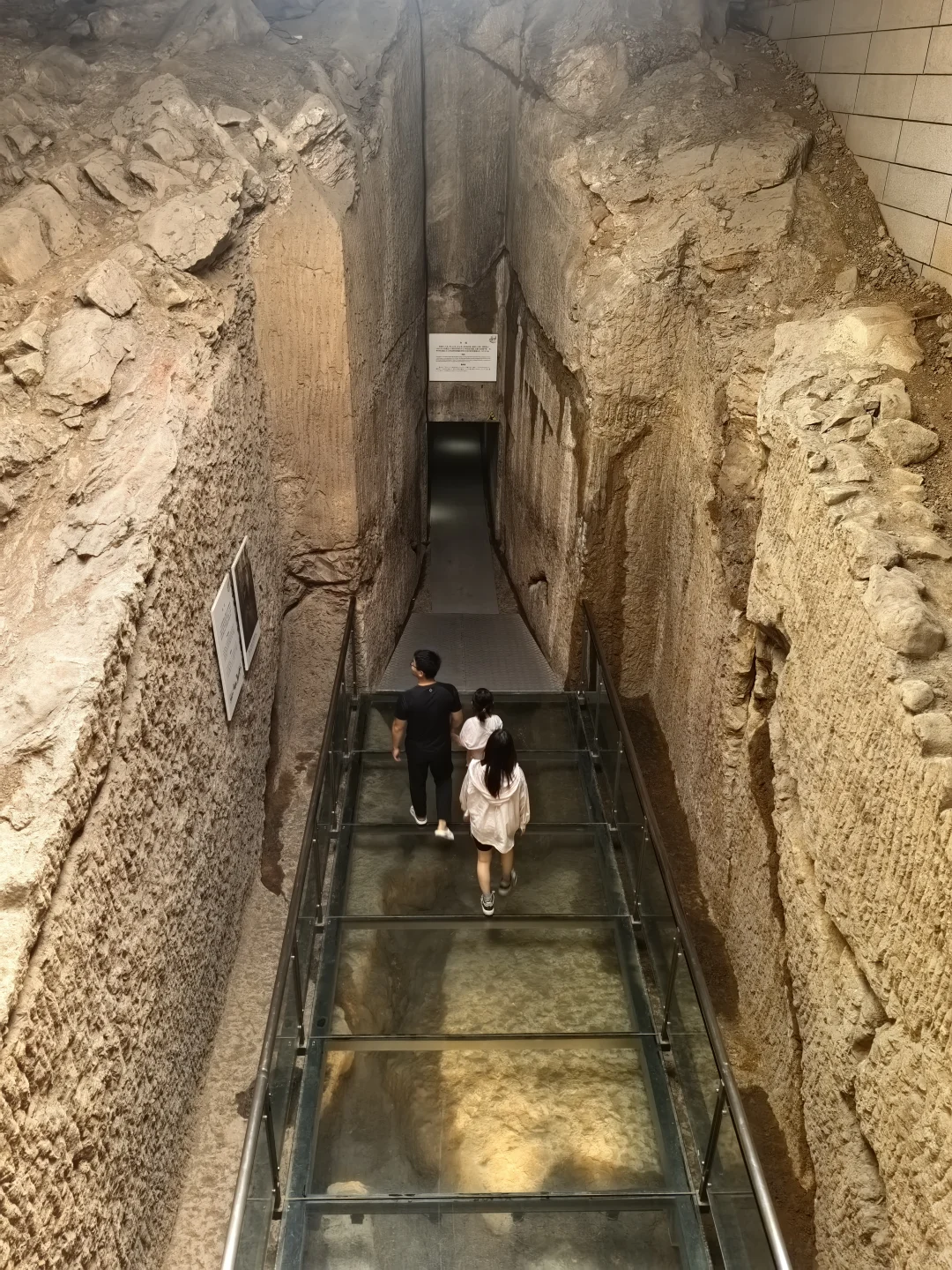 下墓记｜徐州.龟山汉墓（国四）