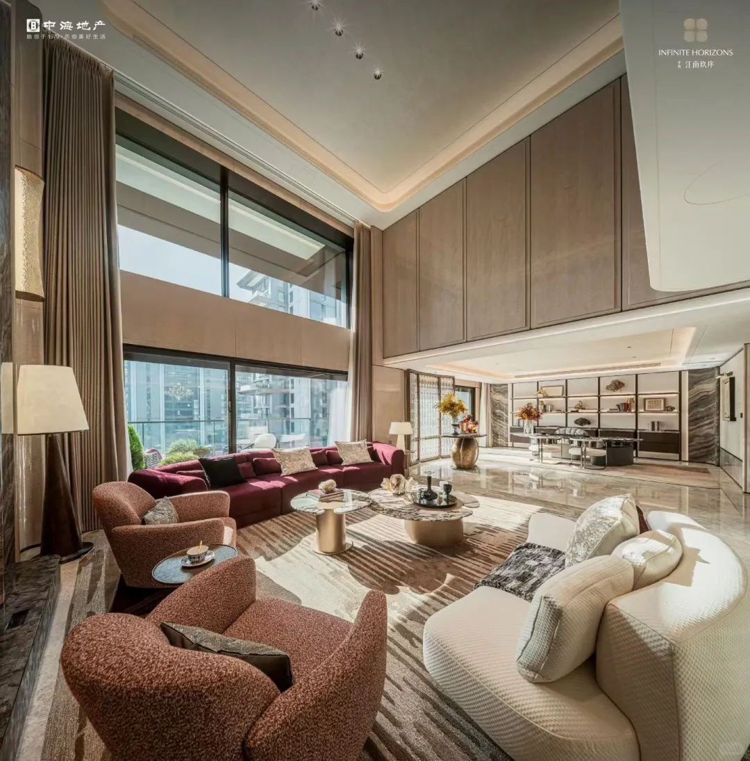 南京豪宅305平挑高墅厅空中别墅欢迎咨询