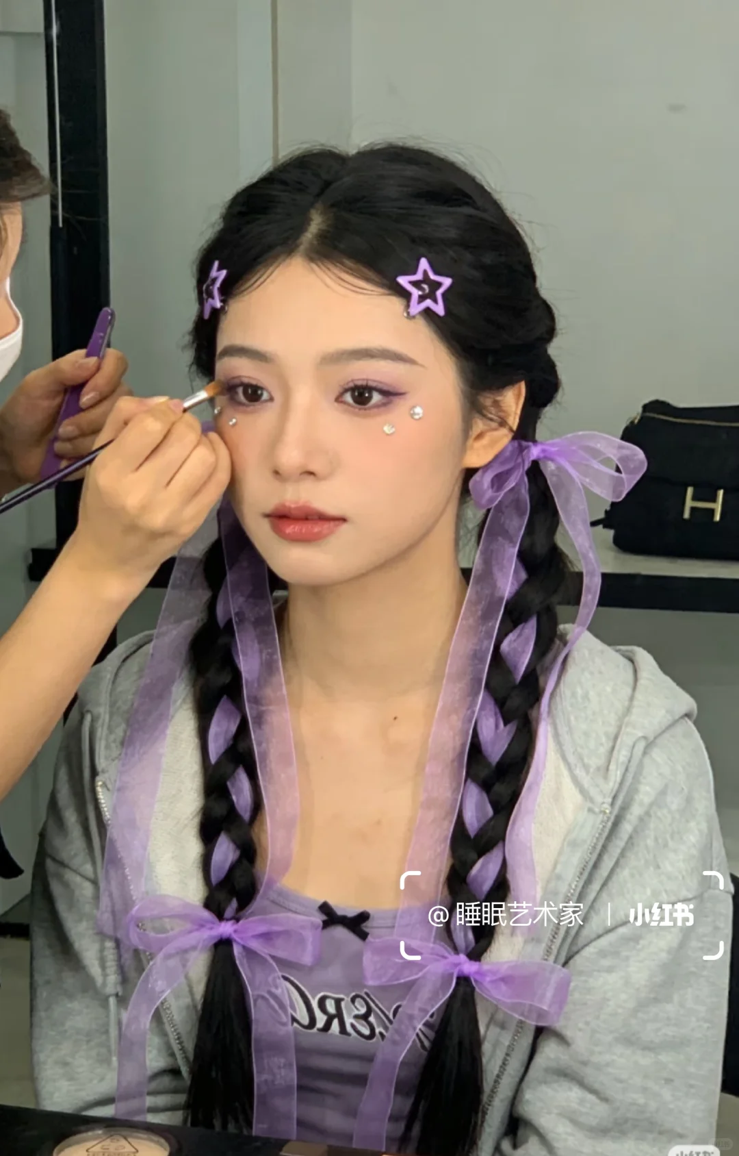 💜王翊恩南京演唱会妆容，紫色系妆容来啦