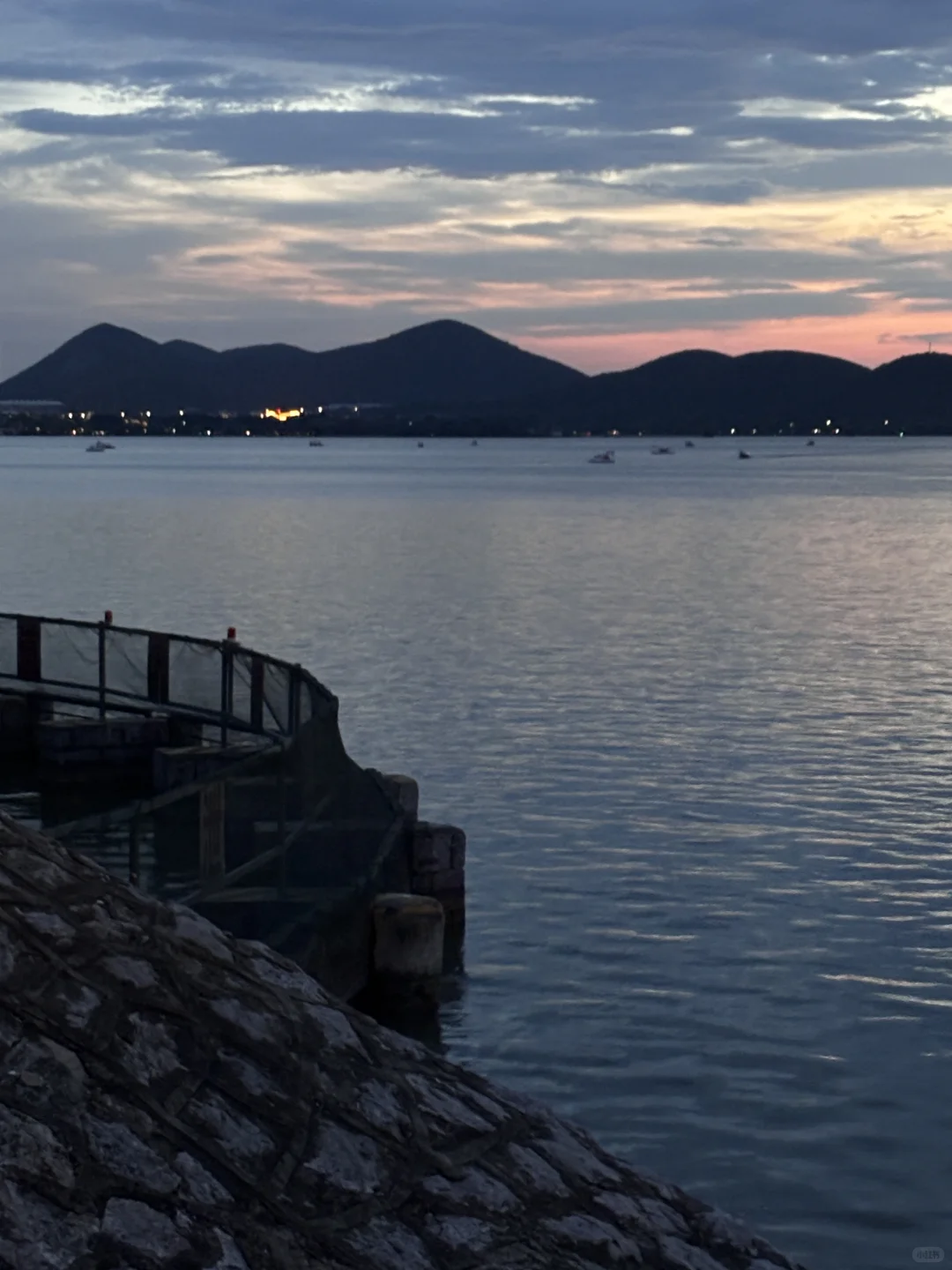 云龙湖蓝调时刻