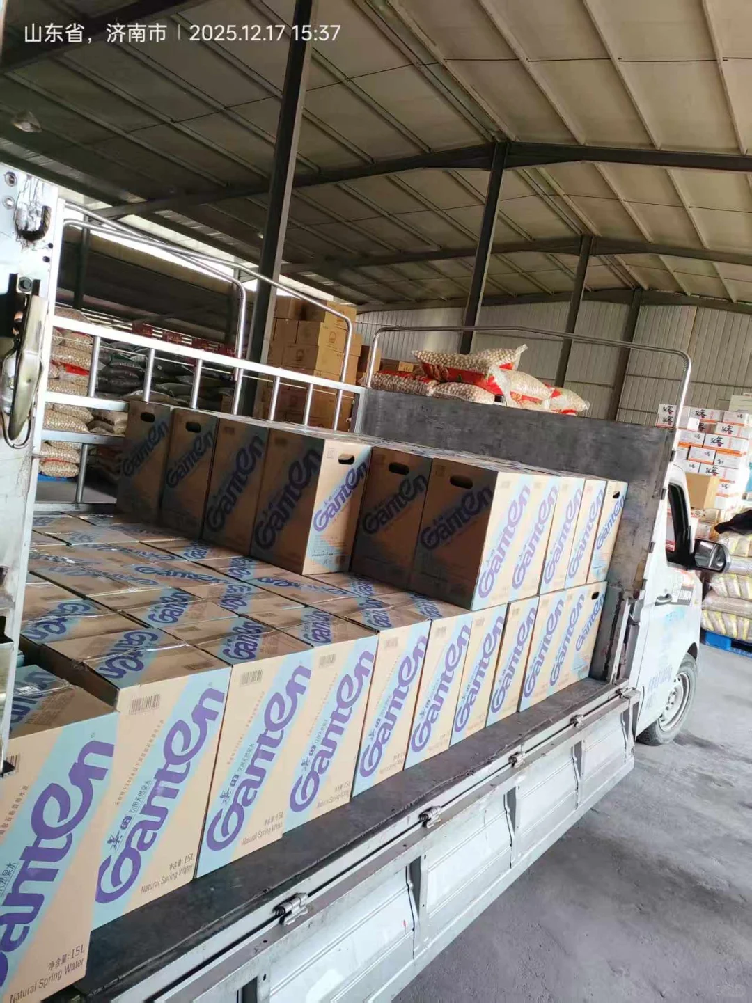 徐州矿泉水瓶装水饮料啤酒方便面八宝粥批发