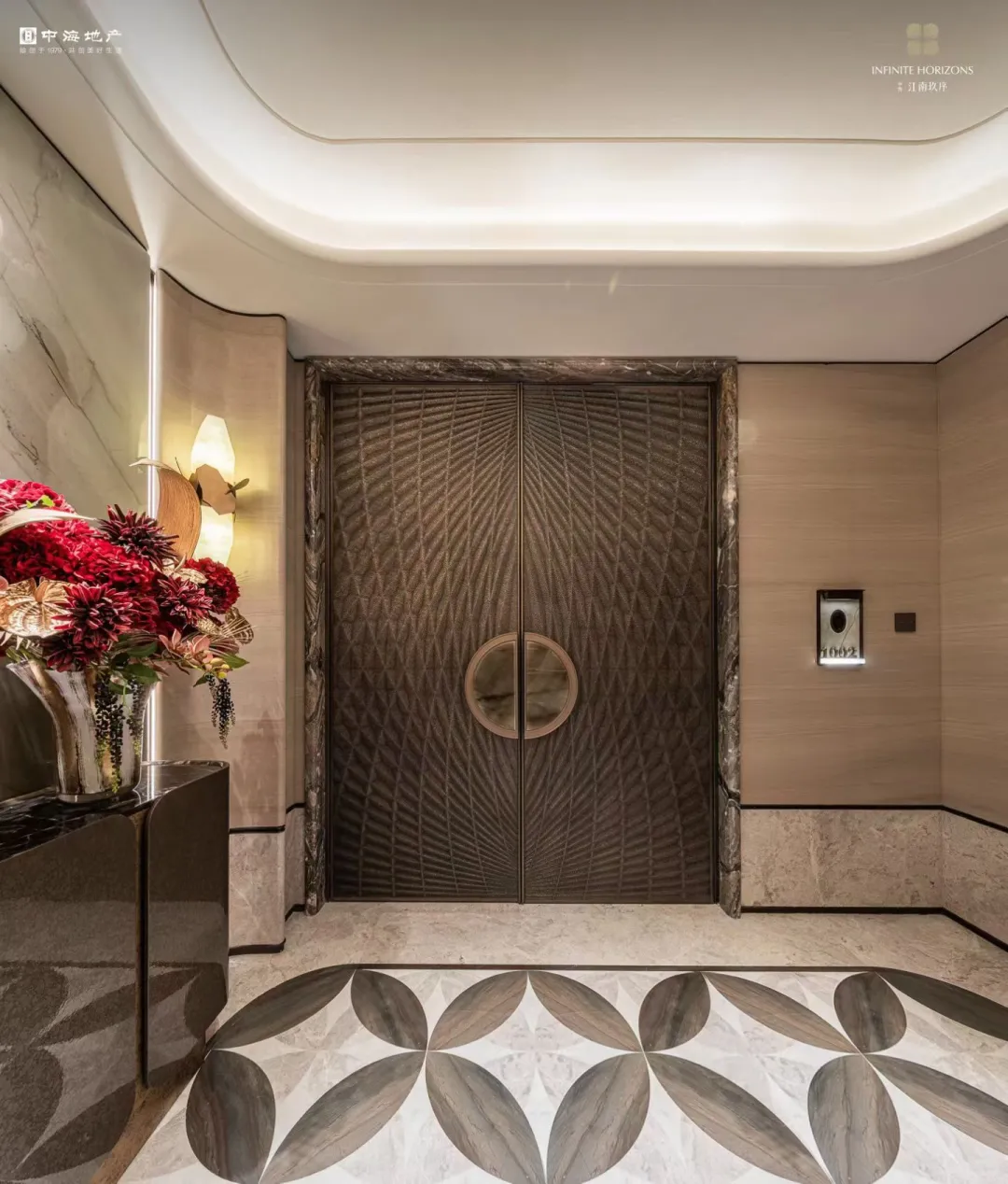 南京豪宅305平挑高墅厅空中别墅欢迎咨询