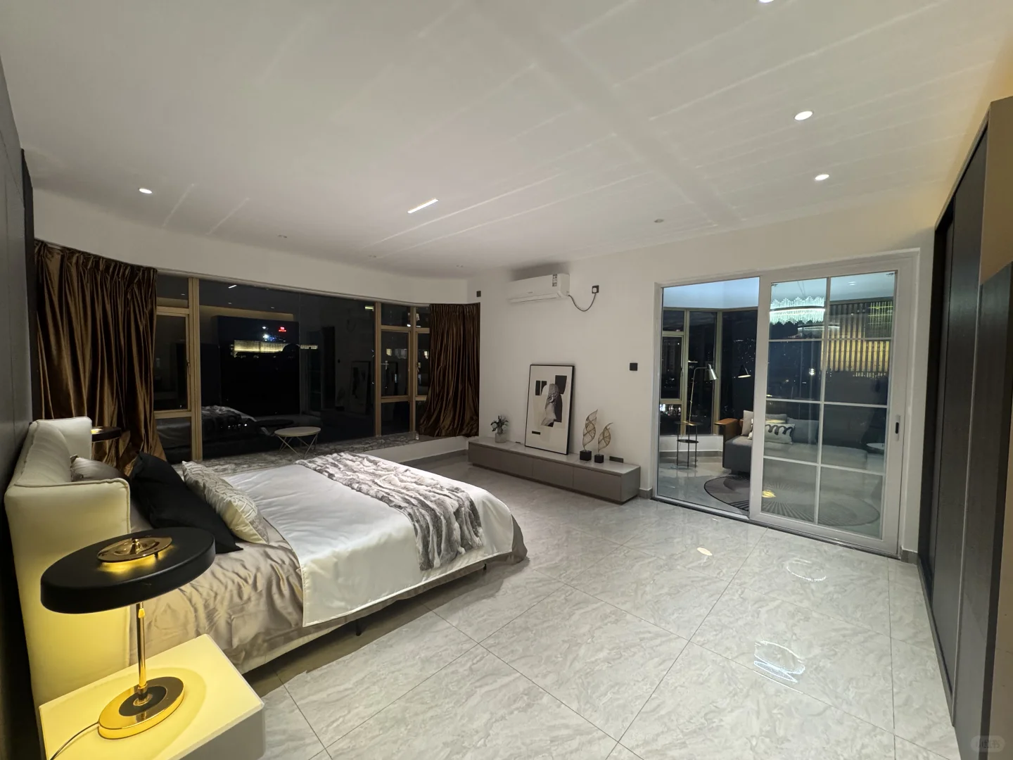 广州塔下.租房|帝景大平层 大落地窗5房