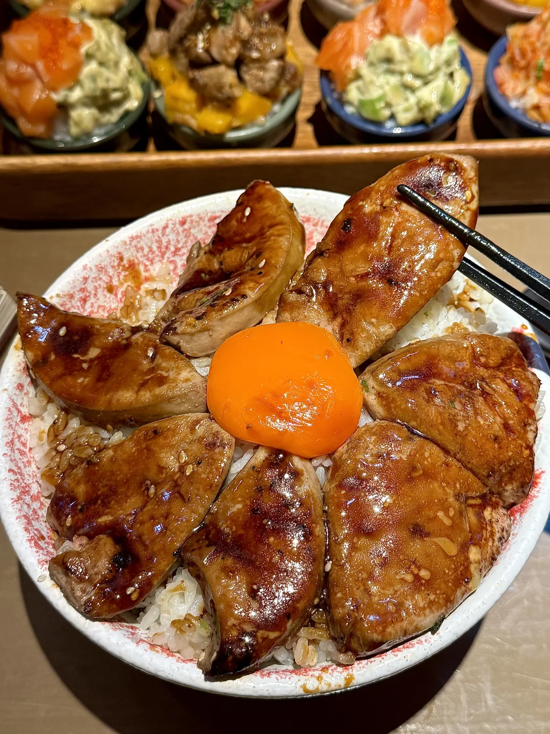 深圳！好伟大的一人食日漫小食堂…..