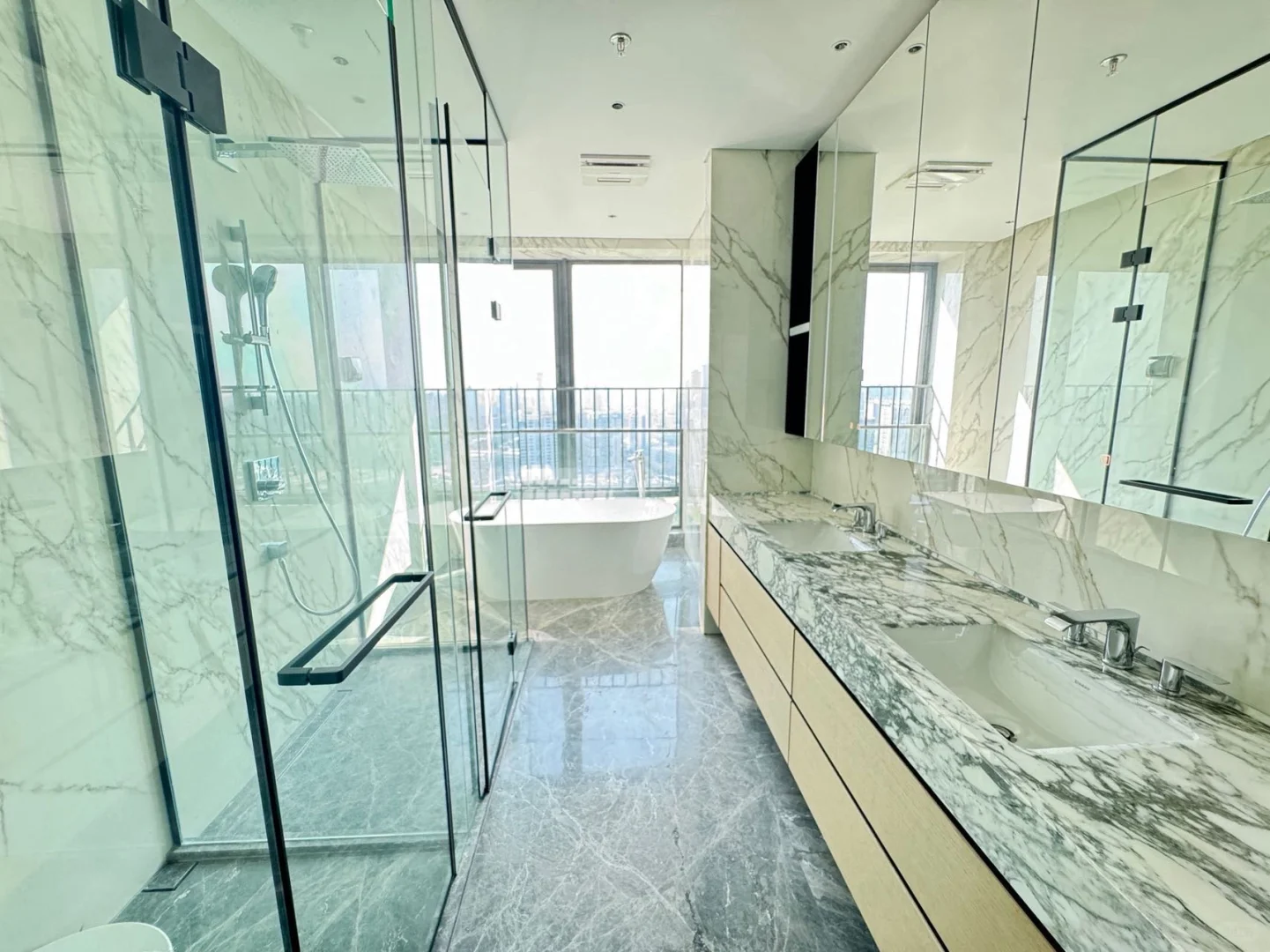 朋友的房子近期出租东莞核心地段