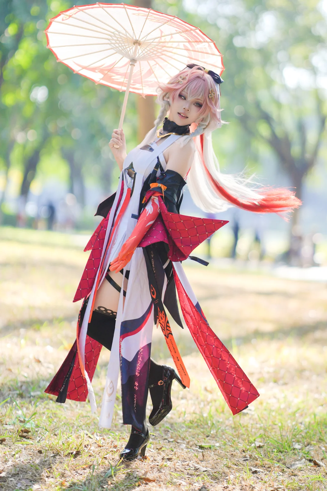 鸣潮・长离｜风过林梢，剑起惊鸿