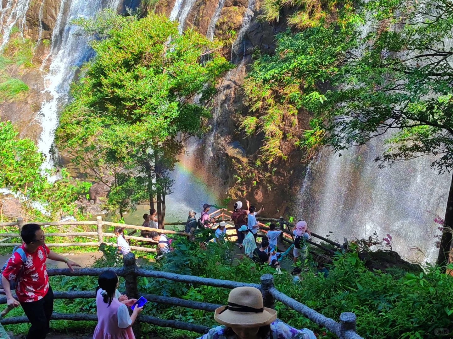 广州，你有这样的瀑布怎么没听你说过