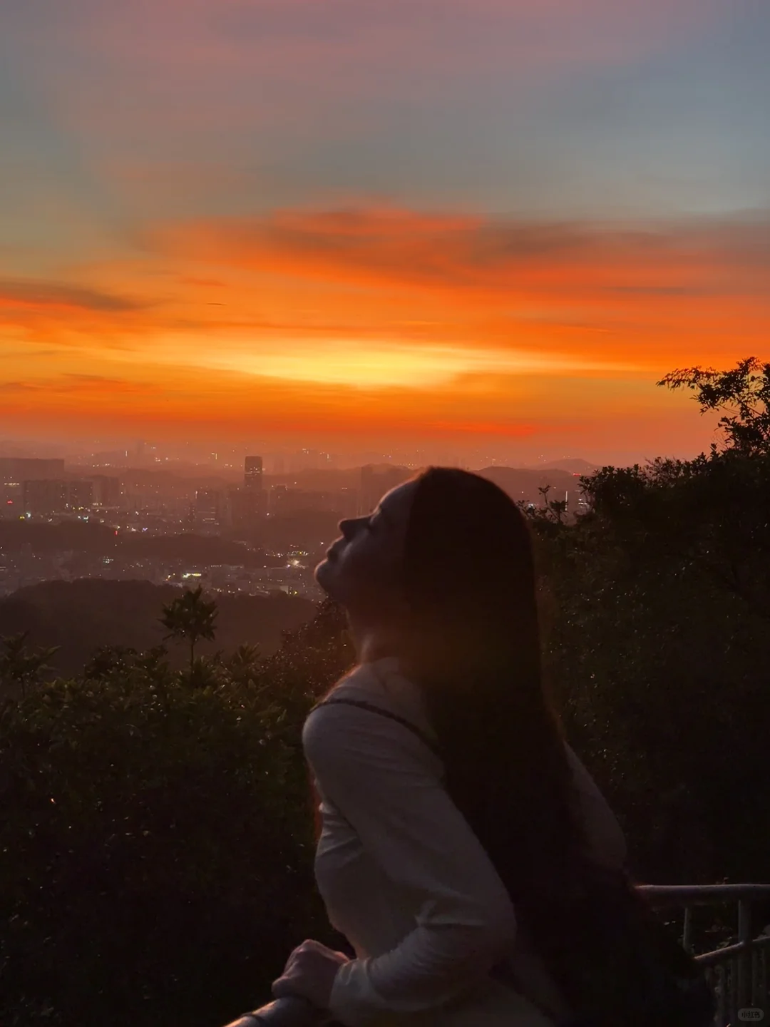 被深圳这个山顶世纪晚霞震撼到了！！！