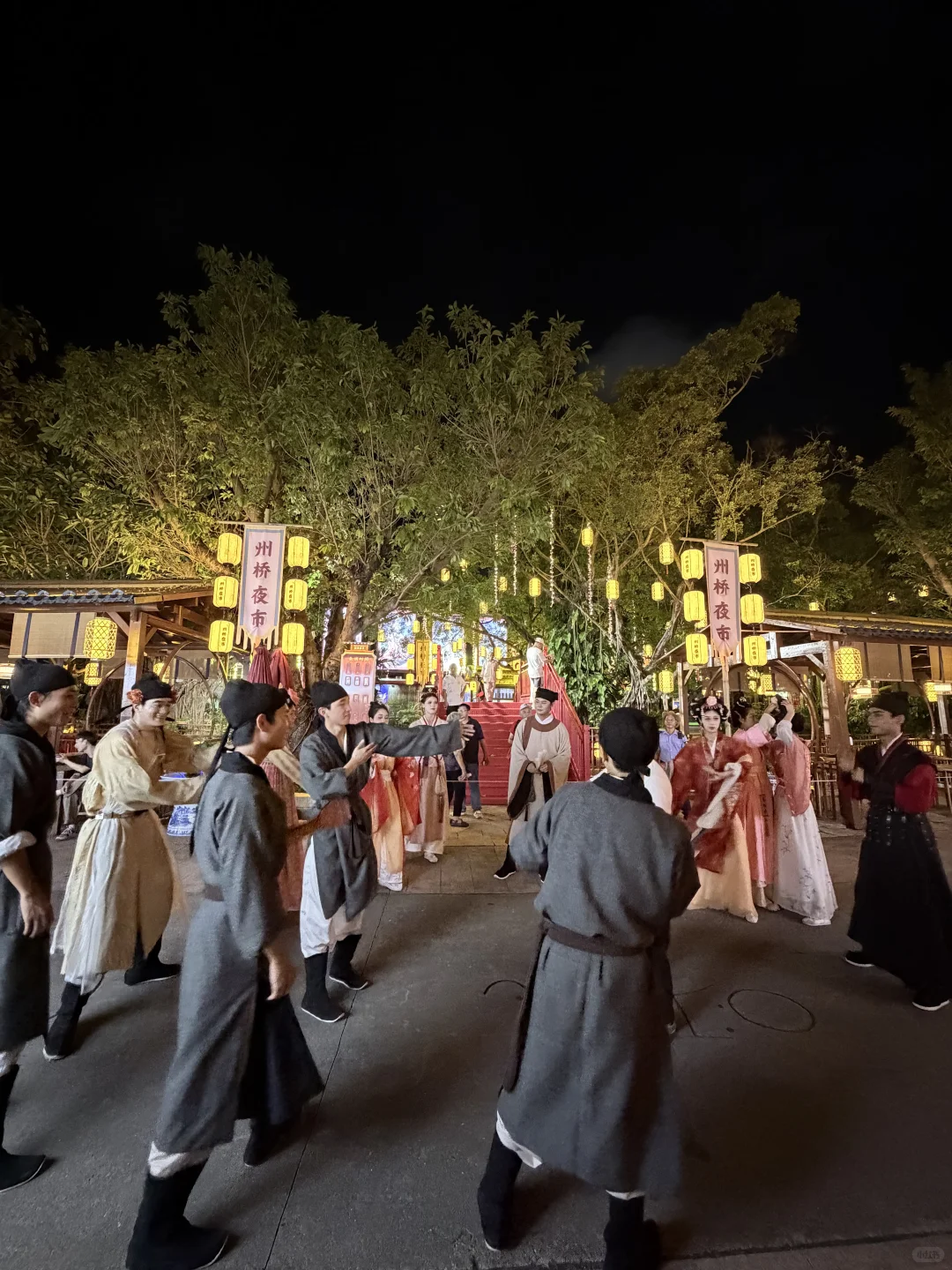 深圳“梦华录”主题夜市好美啊啊‼️‼️