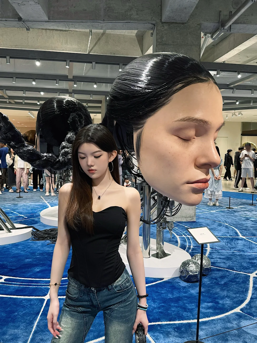 深圳“曼哈顿”🌃｜巨人展