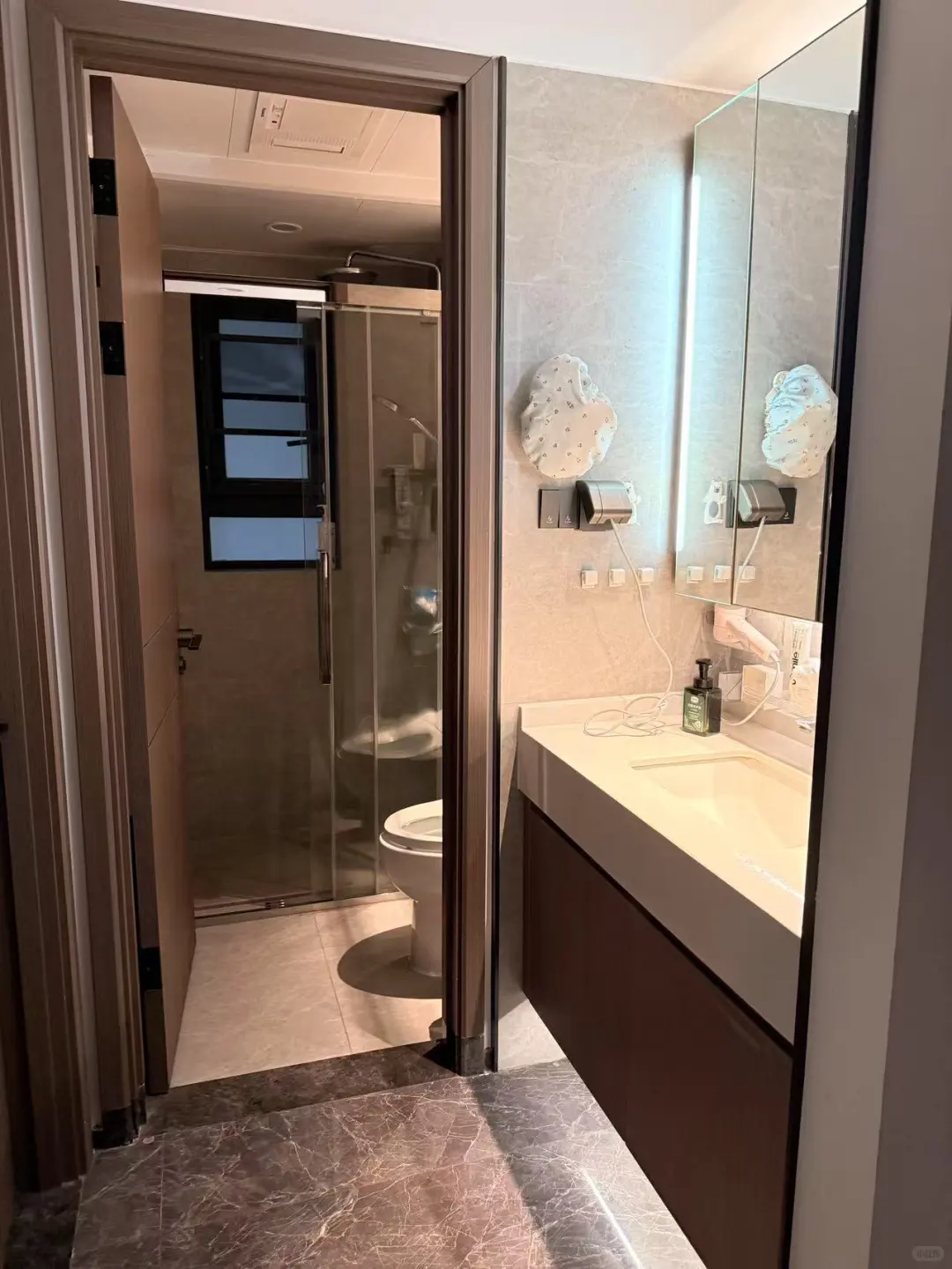 广州黄埔区万科城市之光F区转租 无中介费