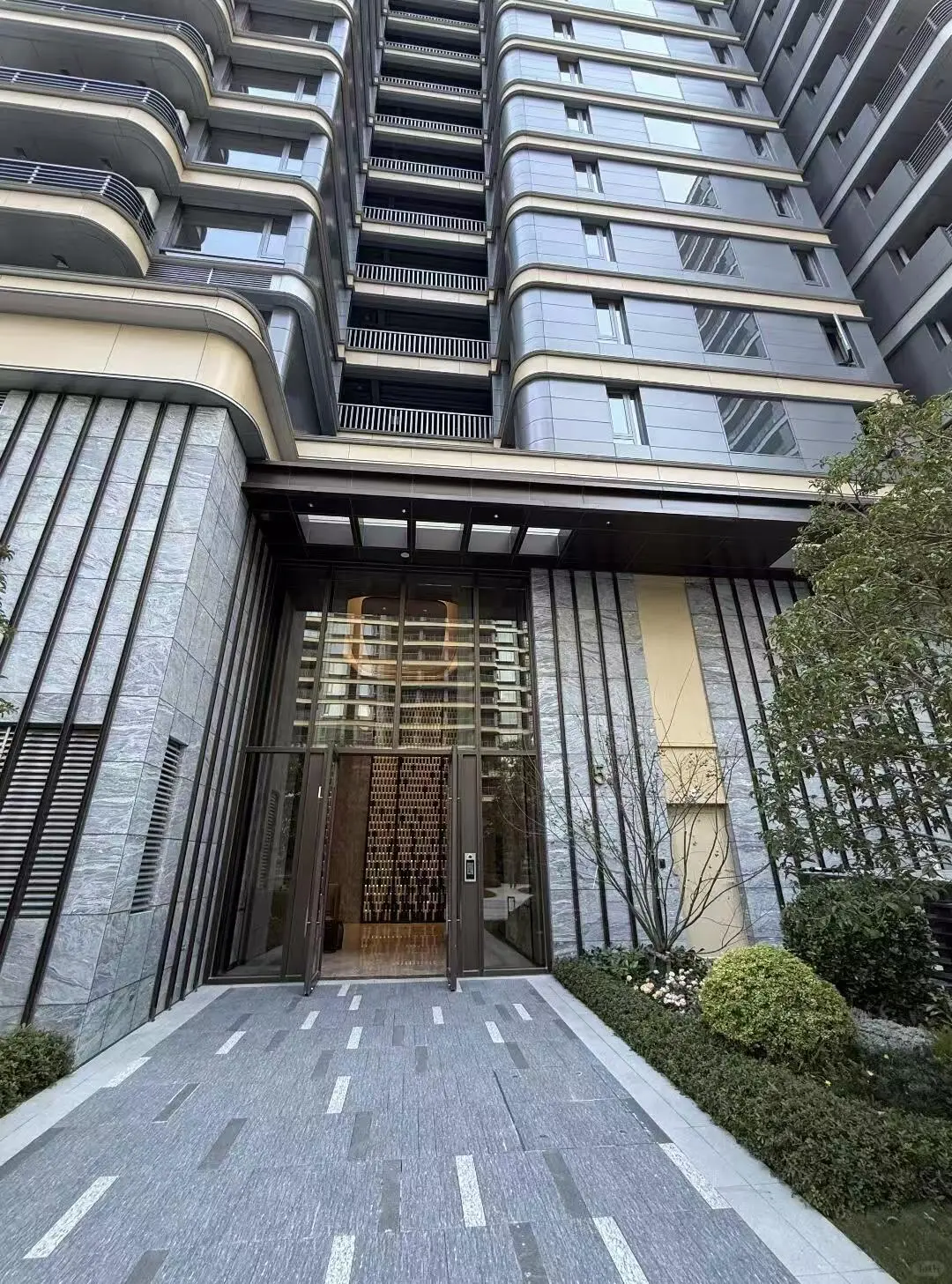 深圳超大单间，800月付，自己公寓，自己管