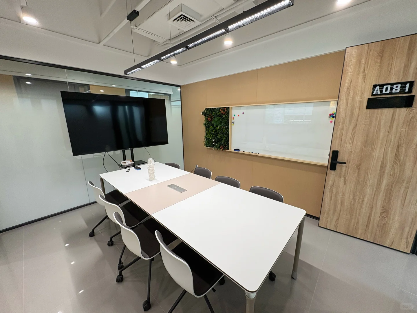 深圳小型会议室场地，低成本享受专业场地😋