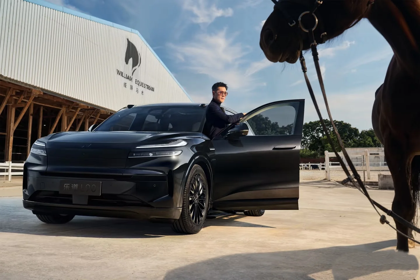 深圳场地|在威廉马场拍的古天乐真帅！