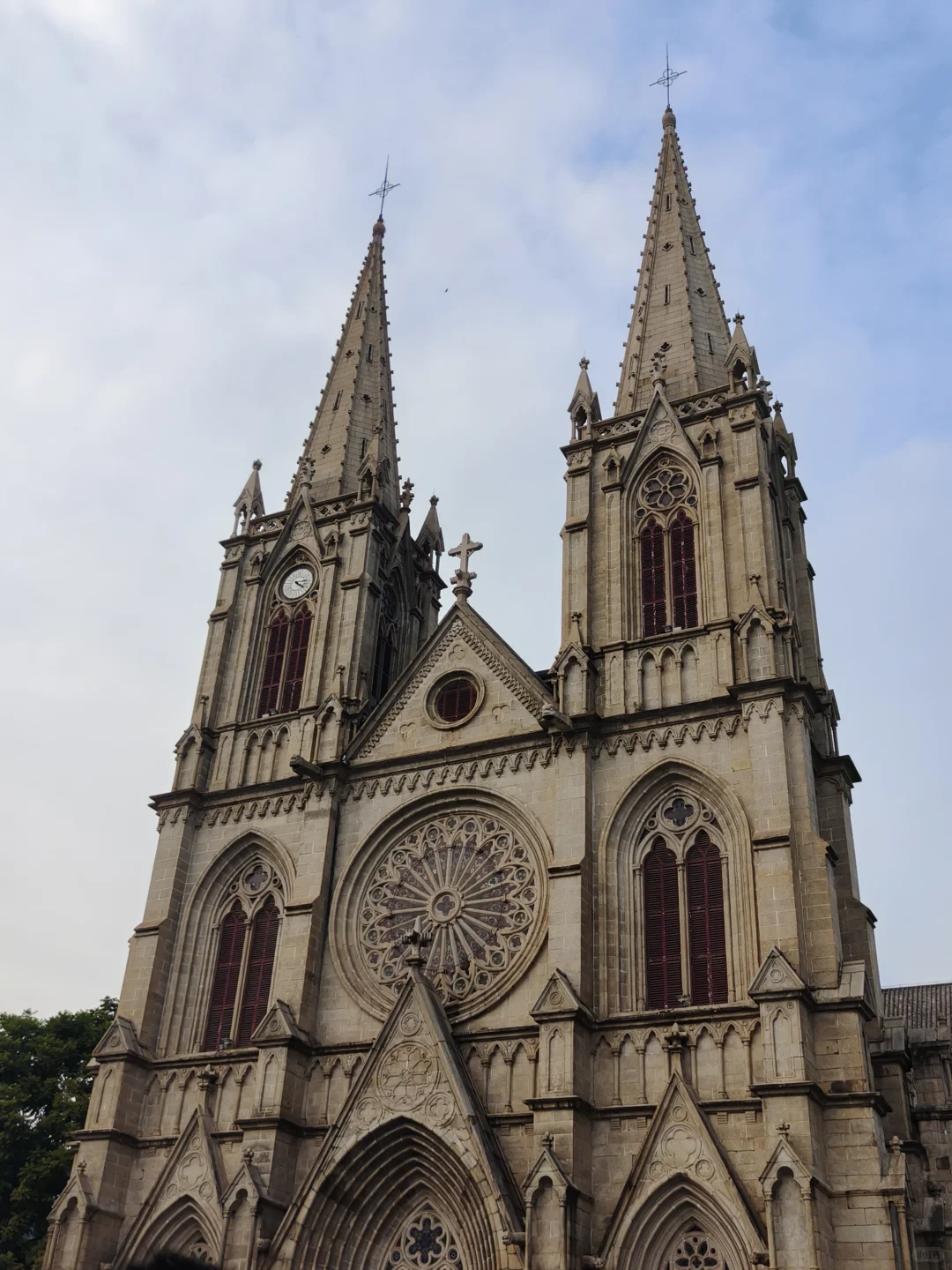 广州有自己的迪士尼城堡——圣心大教堂