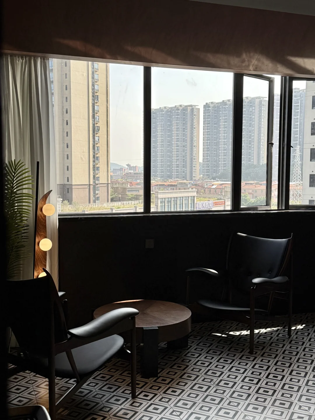 东莞新开的！有浴缸🛁的酒店！！好chill~