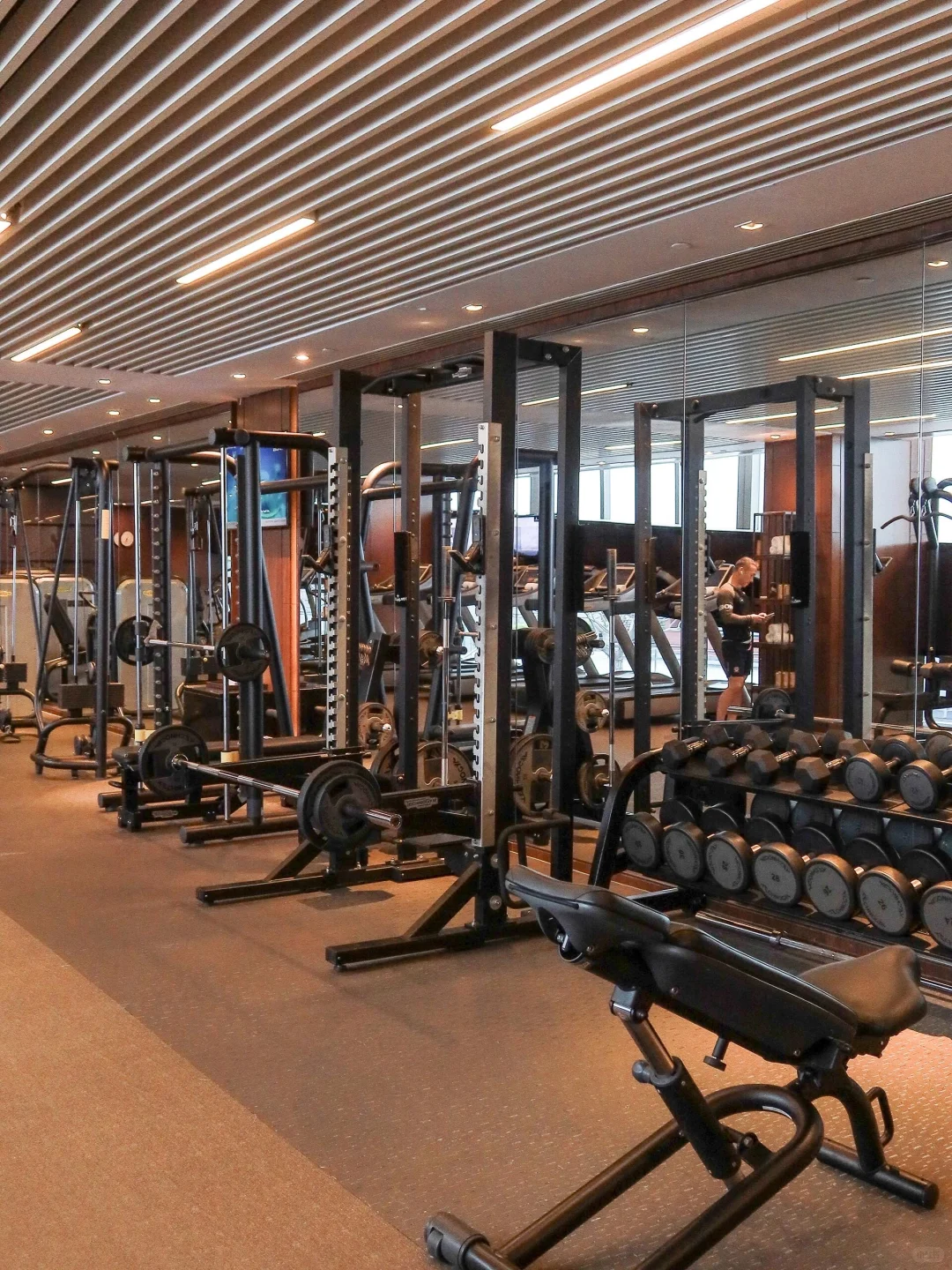 还有人去深圳吗？（11.18-12.31）急出深圳酒店