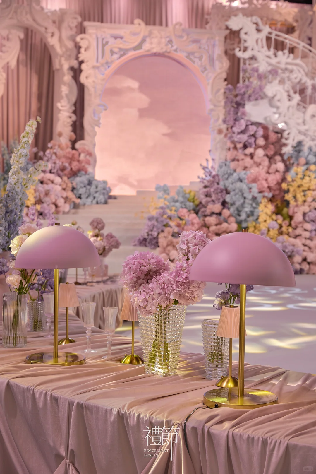 暮色微醺发光的法式日光花园婚礼出场区～