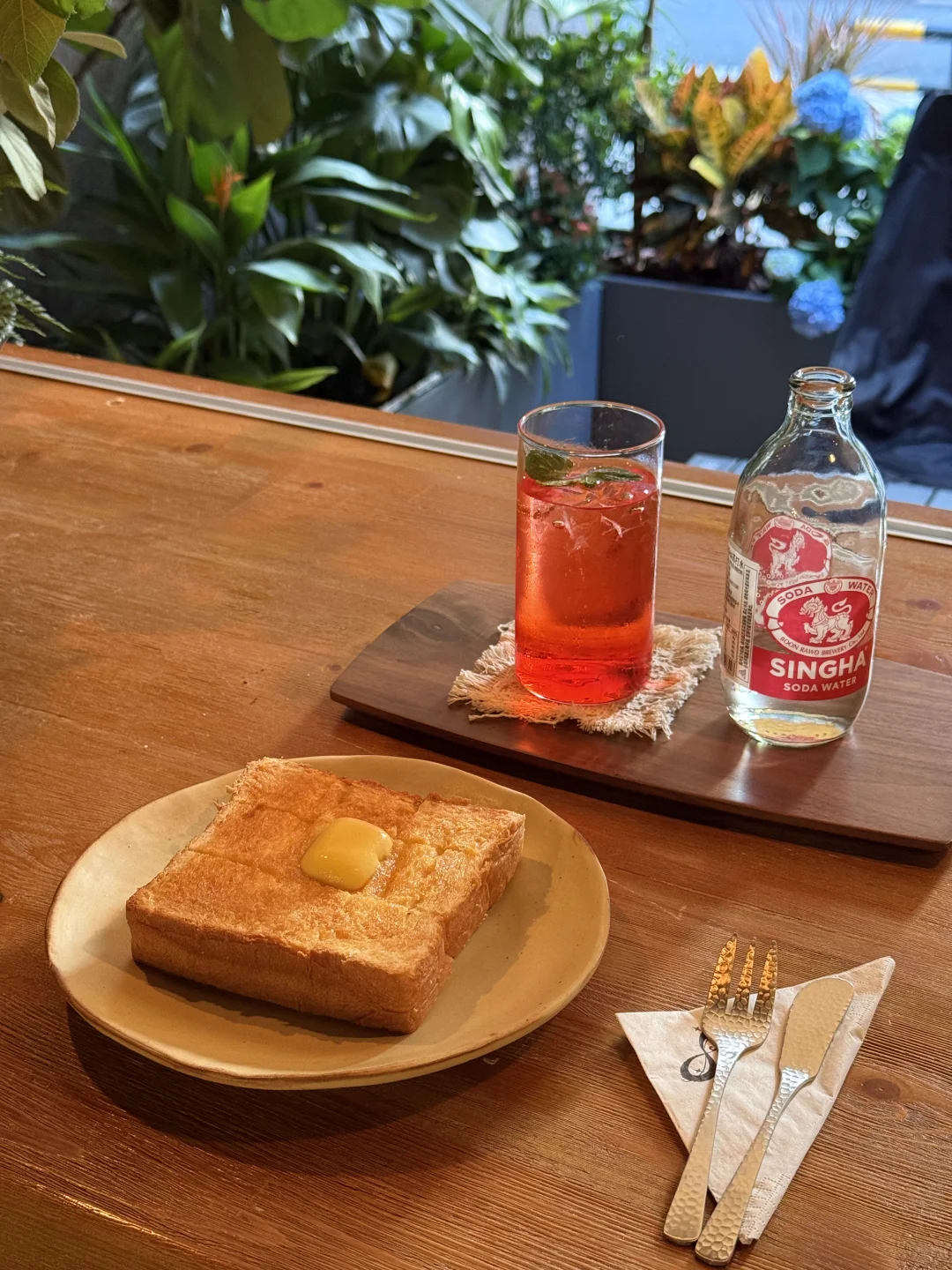 东莞 新的！我越来越喜欢一个人去喝咖啡2️⃣